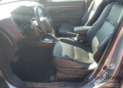 2017 Mitsubishi Outlander Se z USA, uszkodzony, nr VIN JA4AZ3A31HZ049004